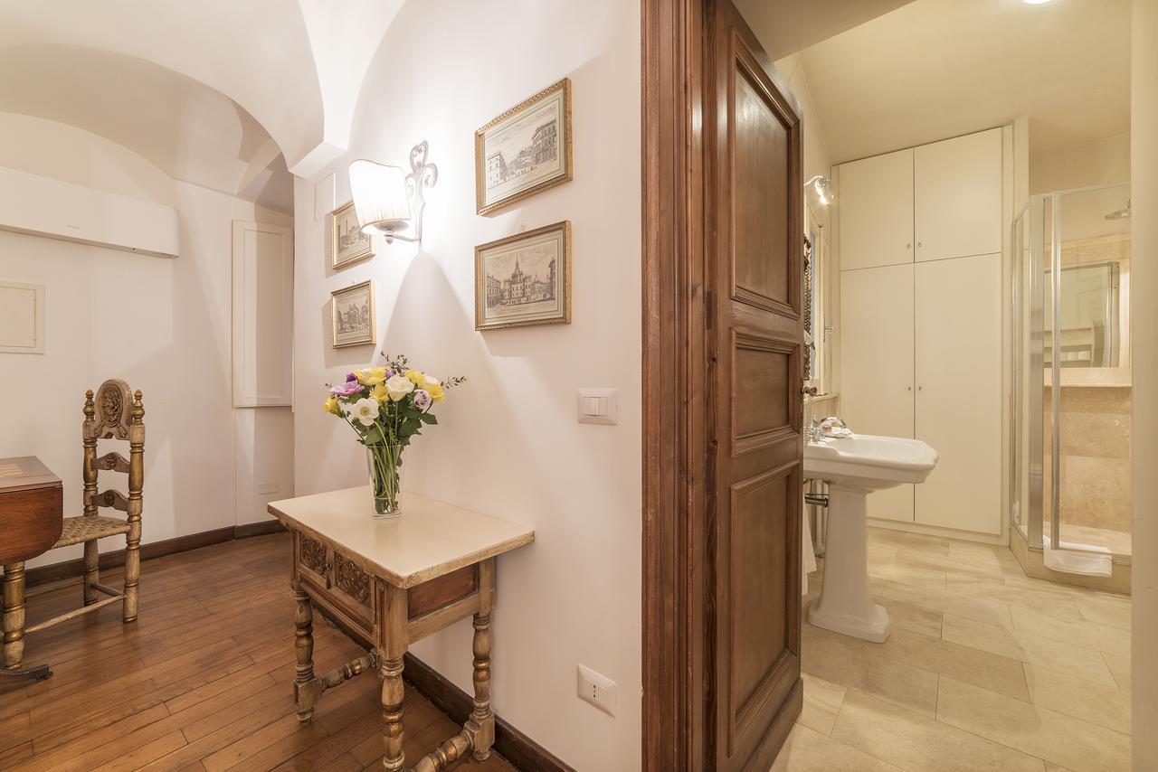 Navona Art Apartment โรม ภายนอก รูปภาพ